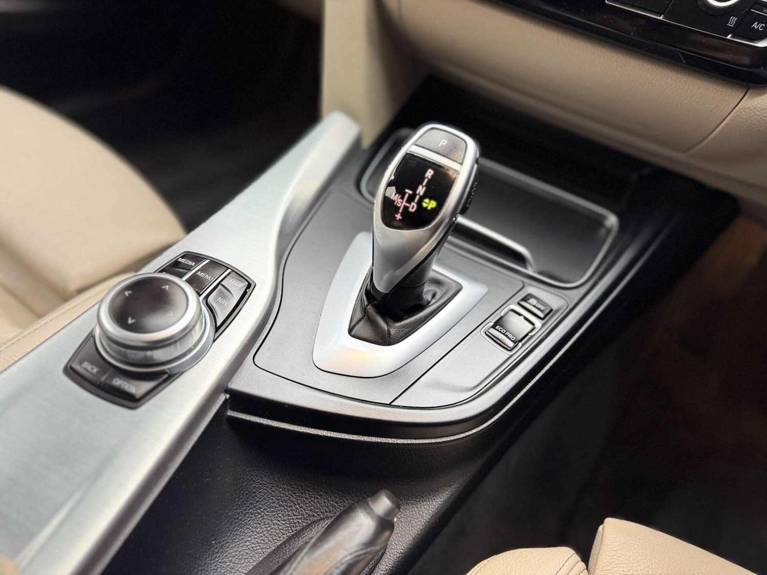 Used BMW 3 Series 2018 for sale - 77226200: Photo 18