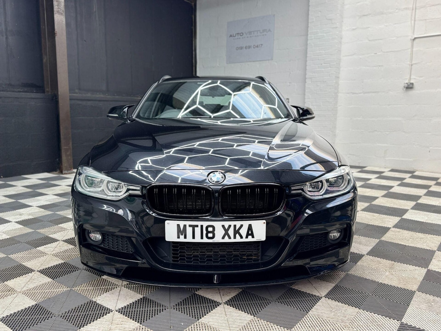 Used BMW 3 Series 2018 for sale - 77226200: Photo 2