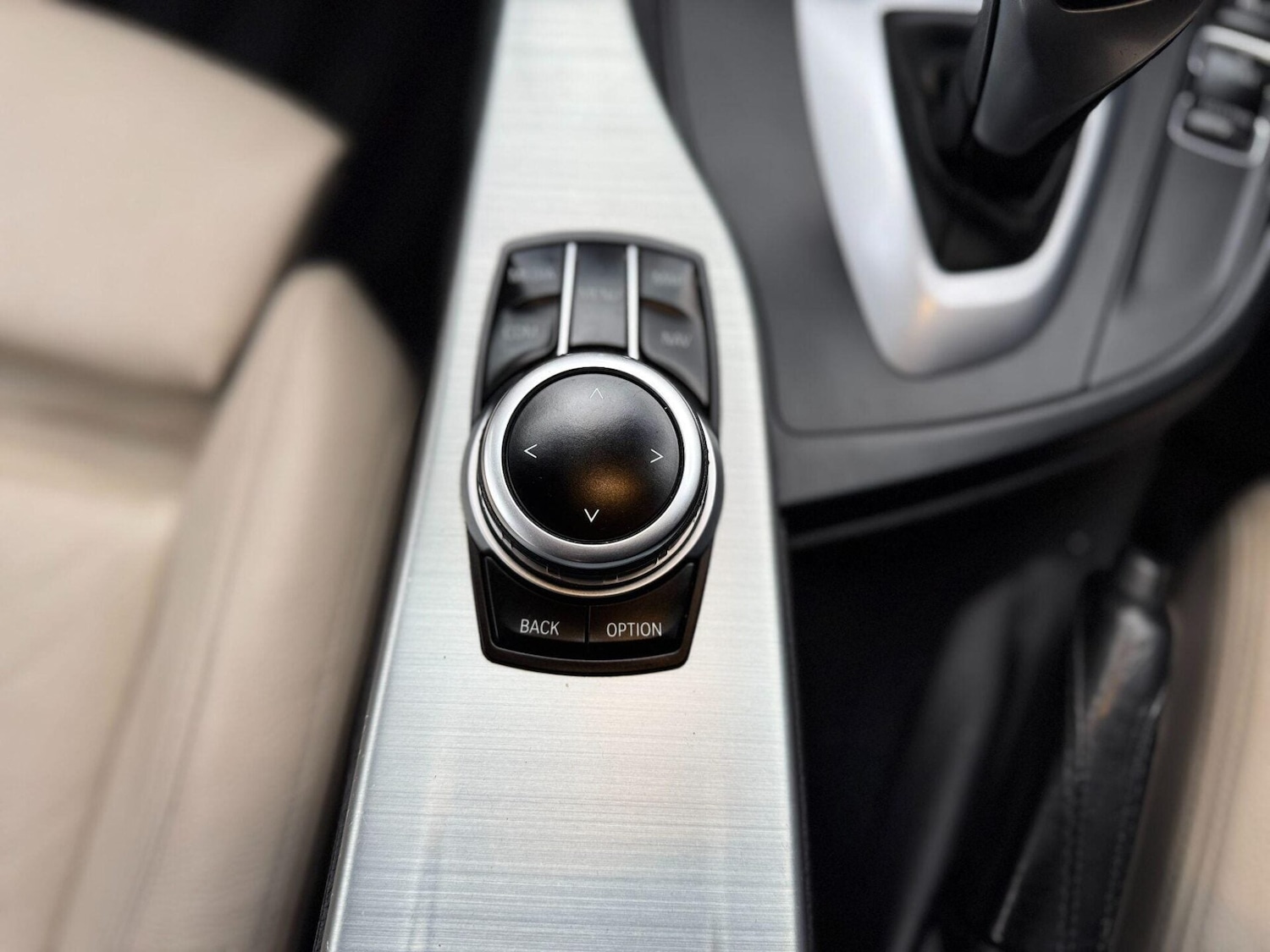 Used BMW 3 Series 2018 for sale - 77226200: Photo 26