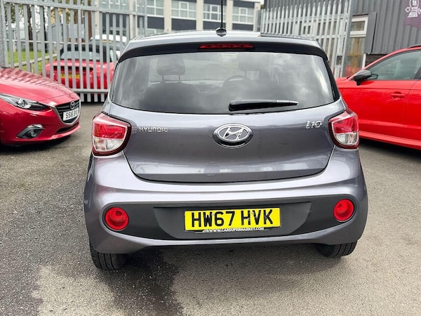 Used Hyundai i10 2017 for sale - 76220546: Photo 10