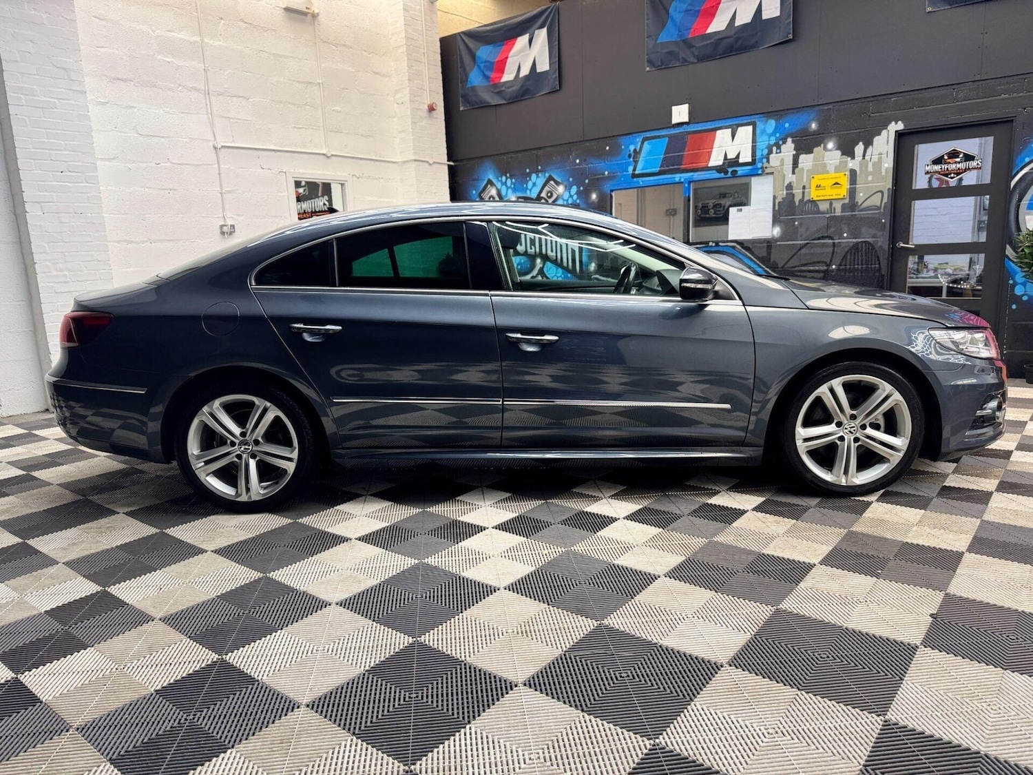 Used Volkswagen CC 2015 for sale - 76847739: Photo 19