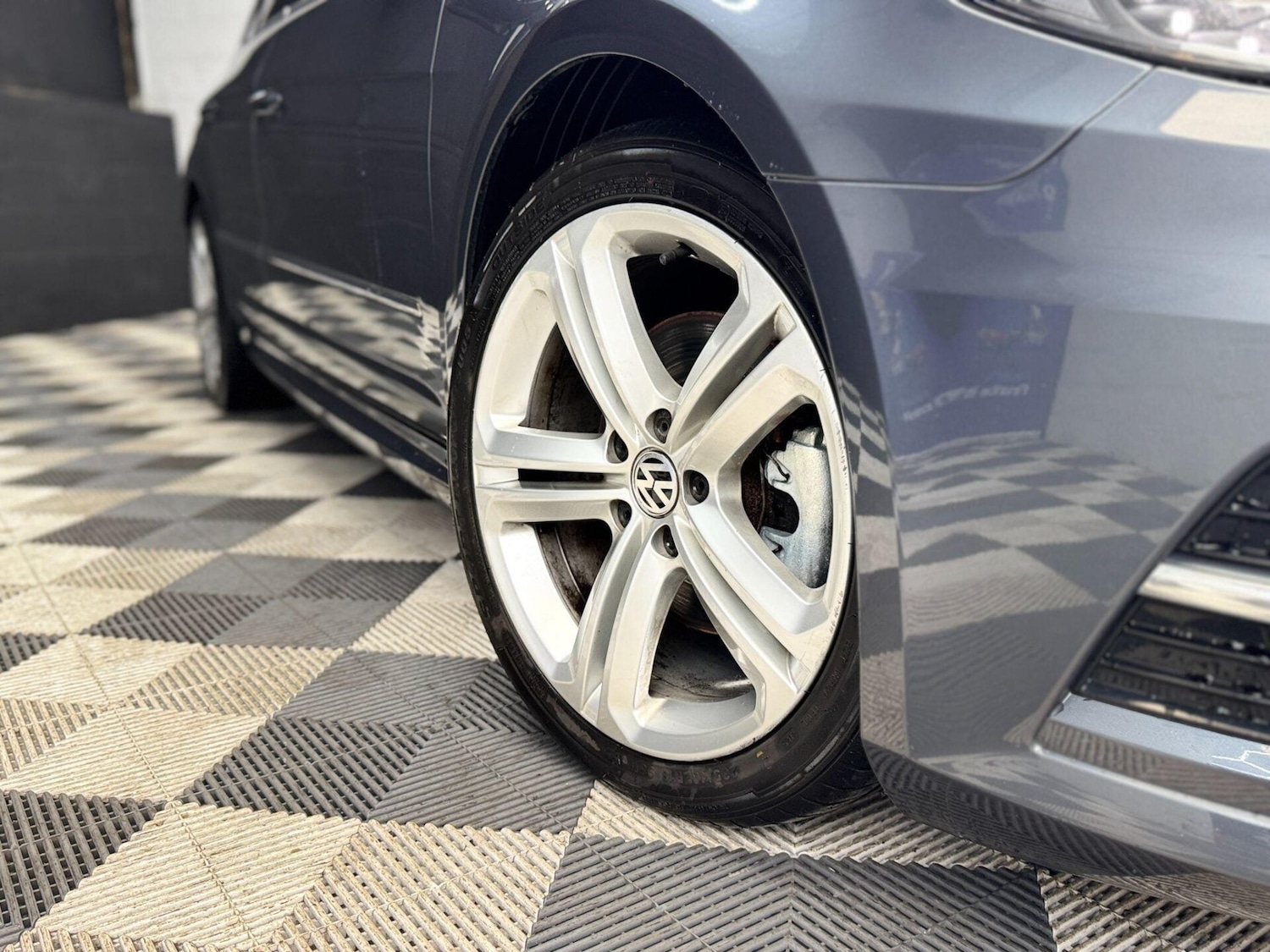 Used Volkswagen CC 2015 for sale - 76847739: Photo 31