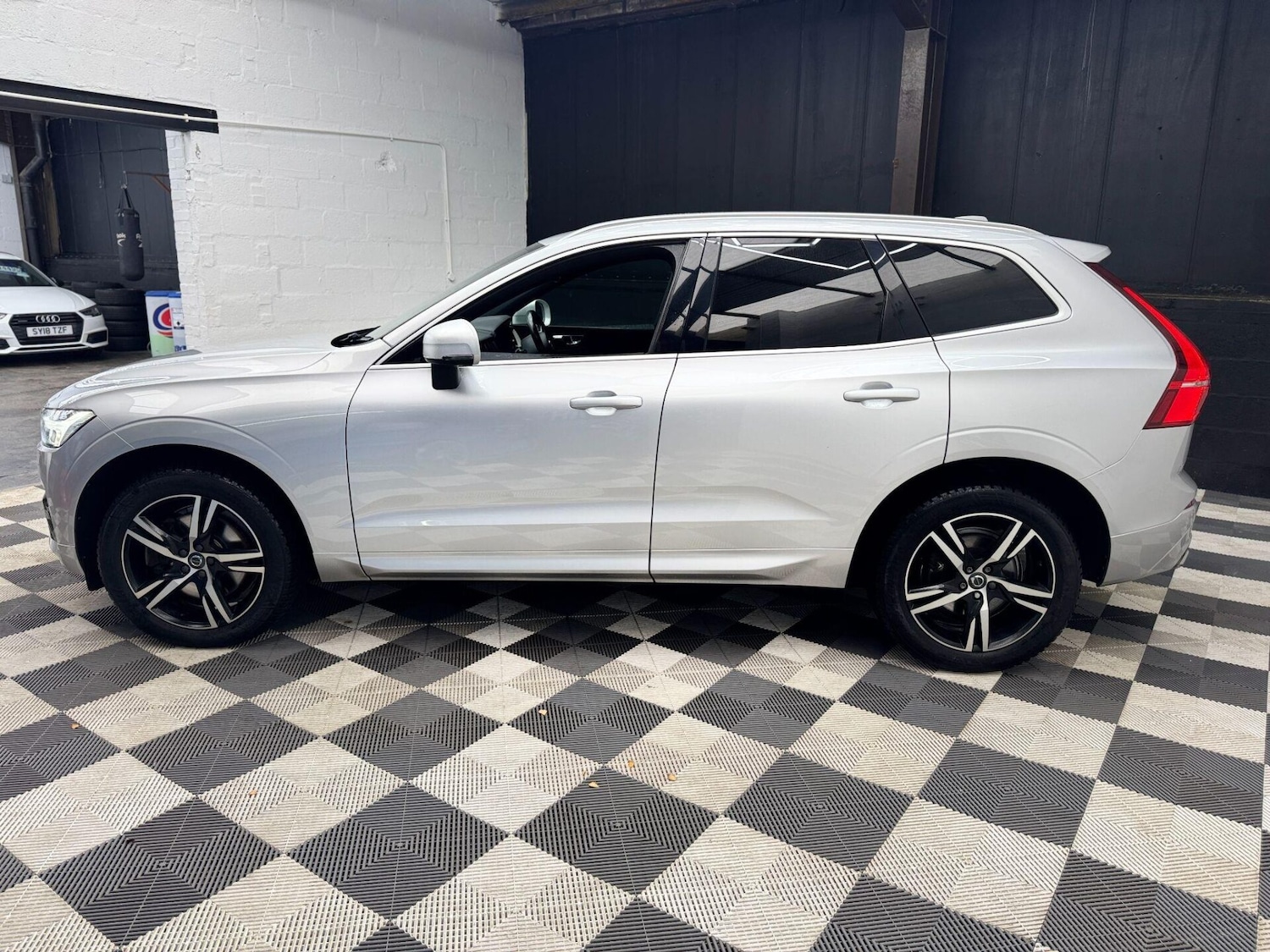 Used Volvo XC60 2018 for sale - 76600029: Photo 21