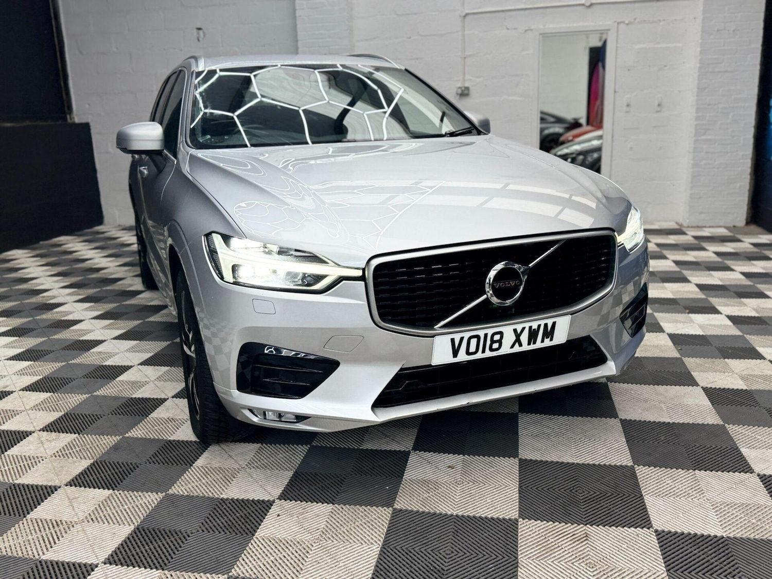 Used Volvo XC60 2018 for sale - 76600029: Photo 3