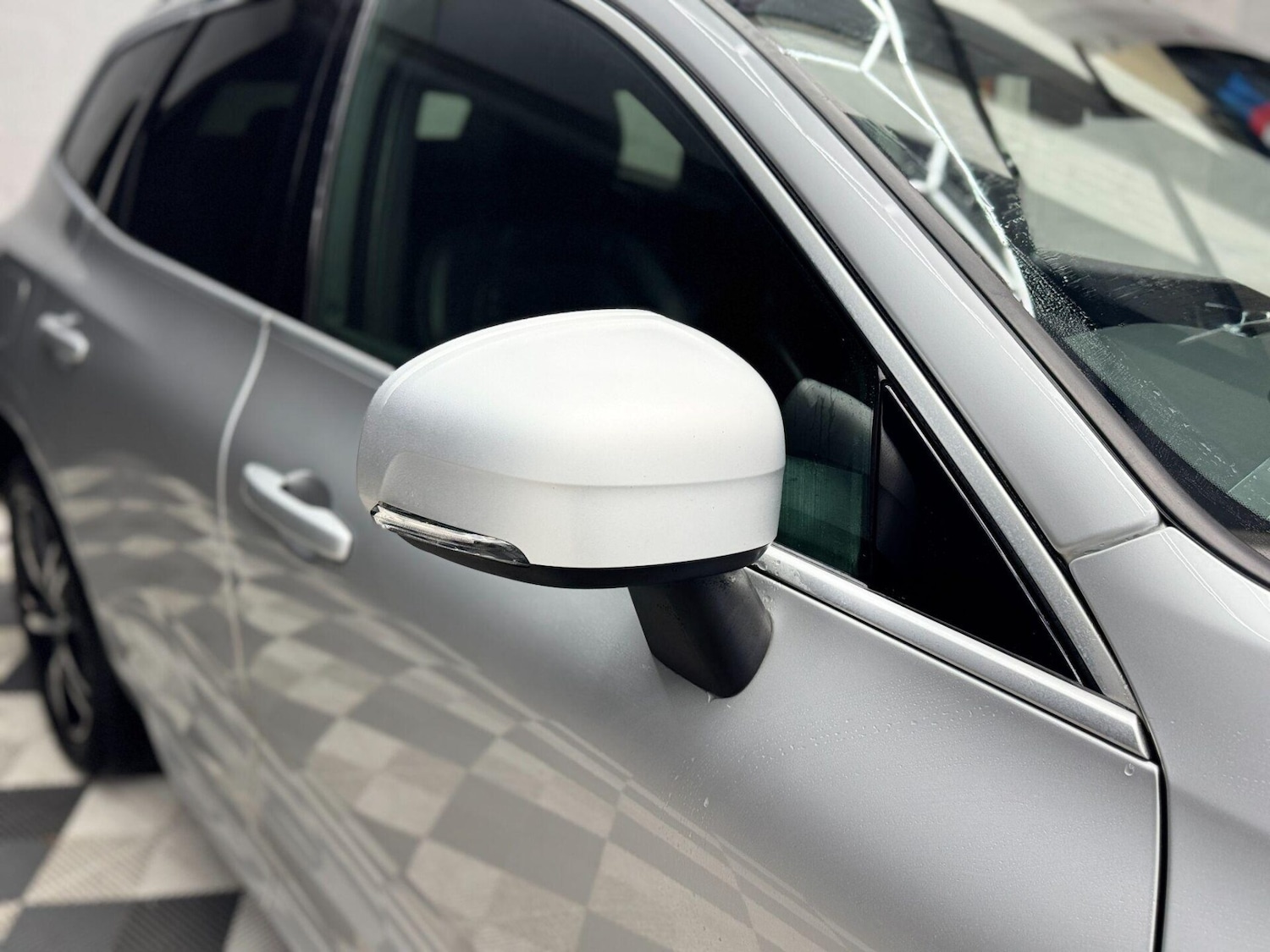 Used Volvo XC60 2018 for sale - 76600029: Photo 58