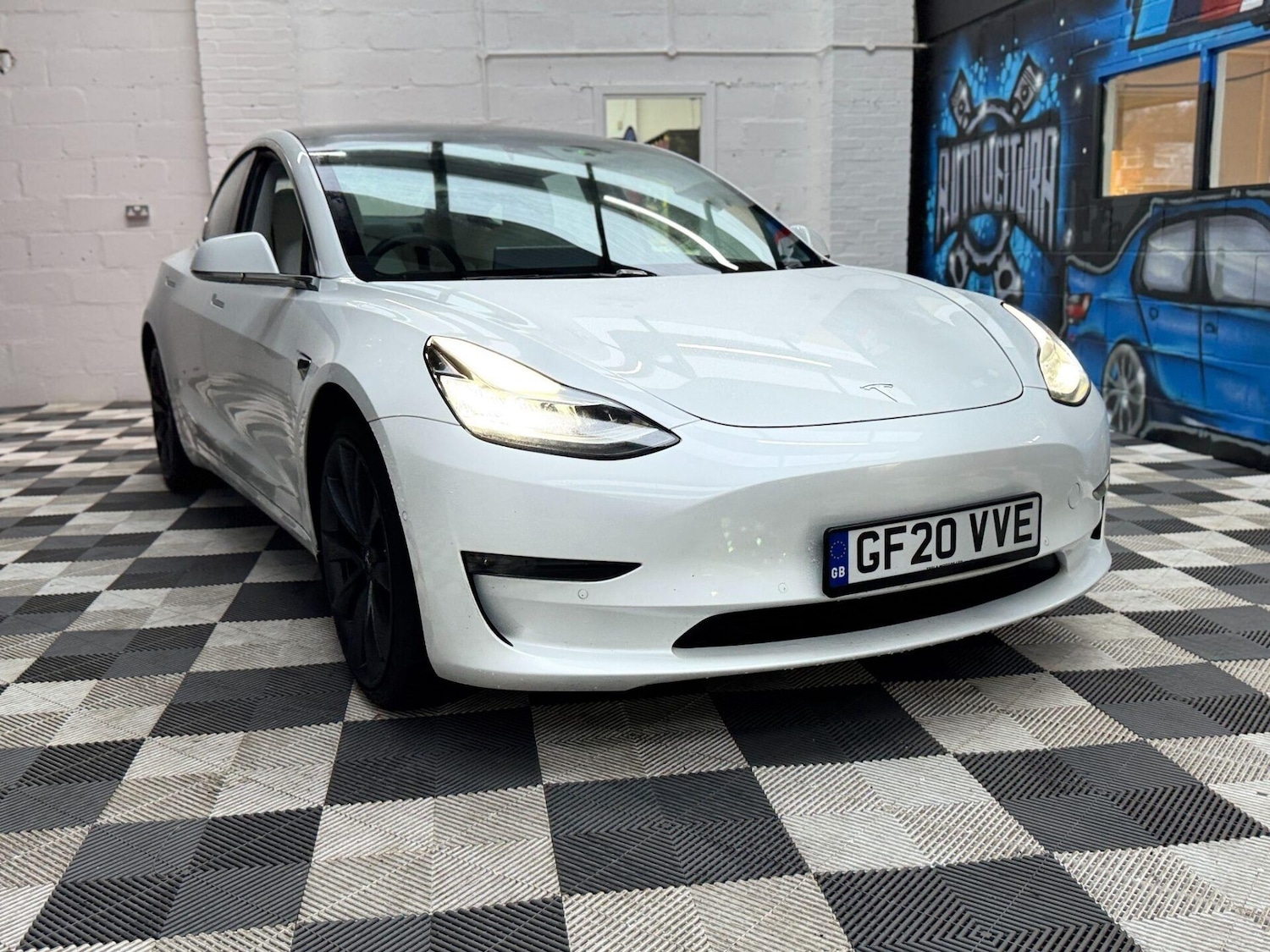 Used Tesla Model 3 2020 for sale - 76535084: Photo 10