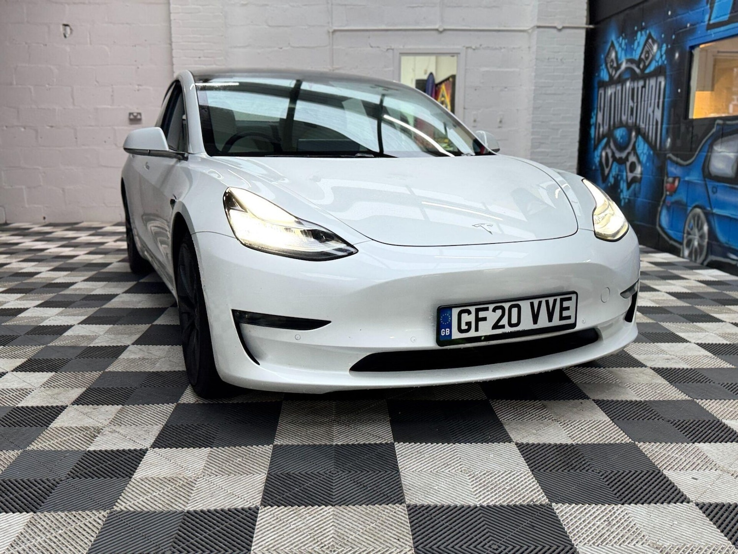 Used Tesla Model 3 2020 for sale - 76535084: Photo 11