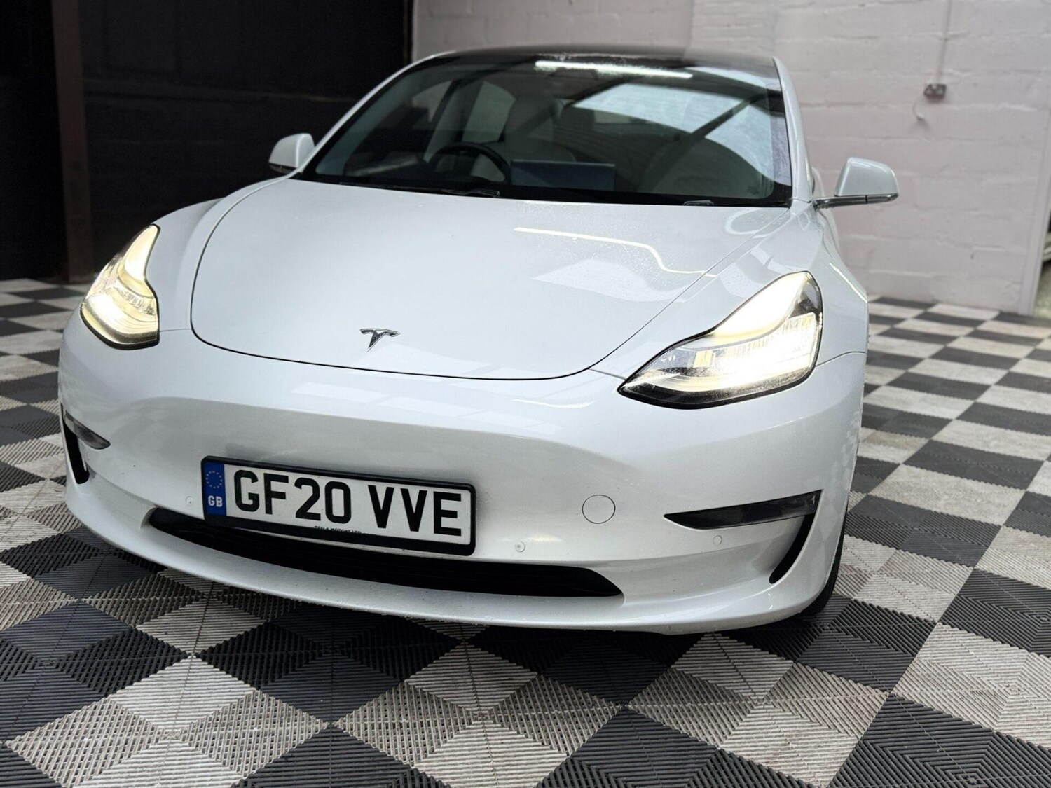 Used Tesla Model 3 2020 for sale - 76535084: Photo 18