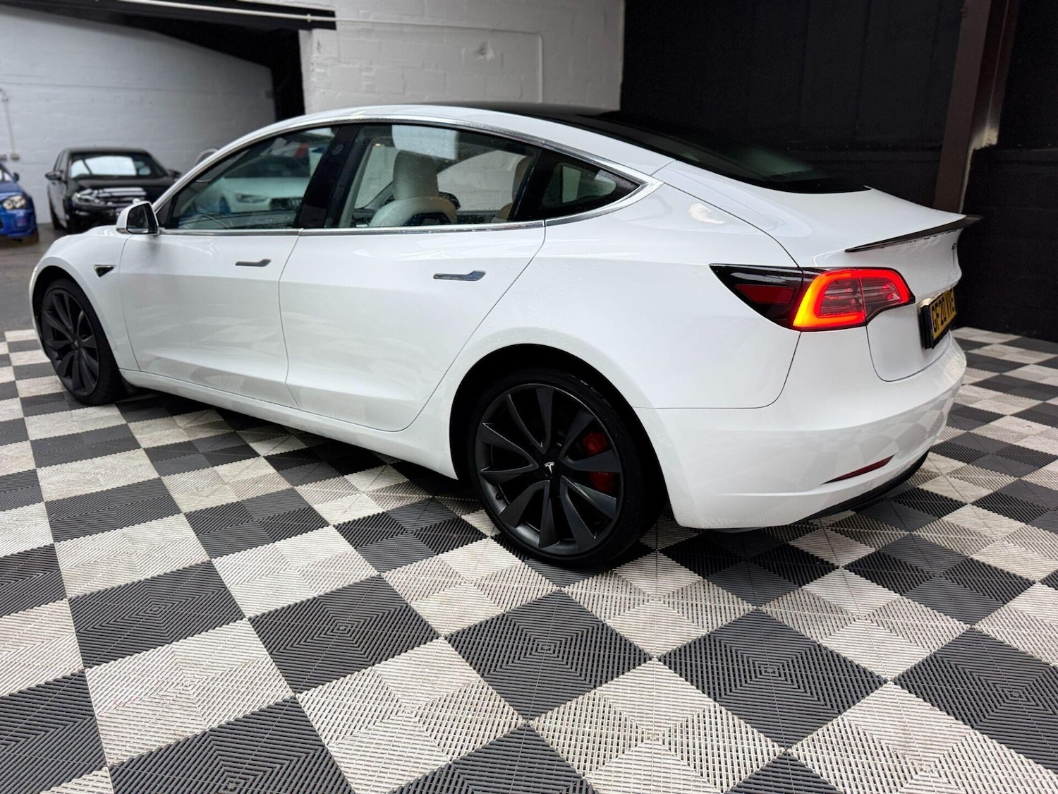 Used Tesla Model 3 2020 for sale - 76535084: Photo 19