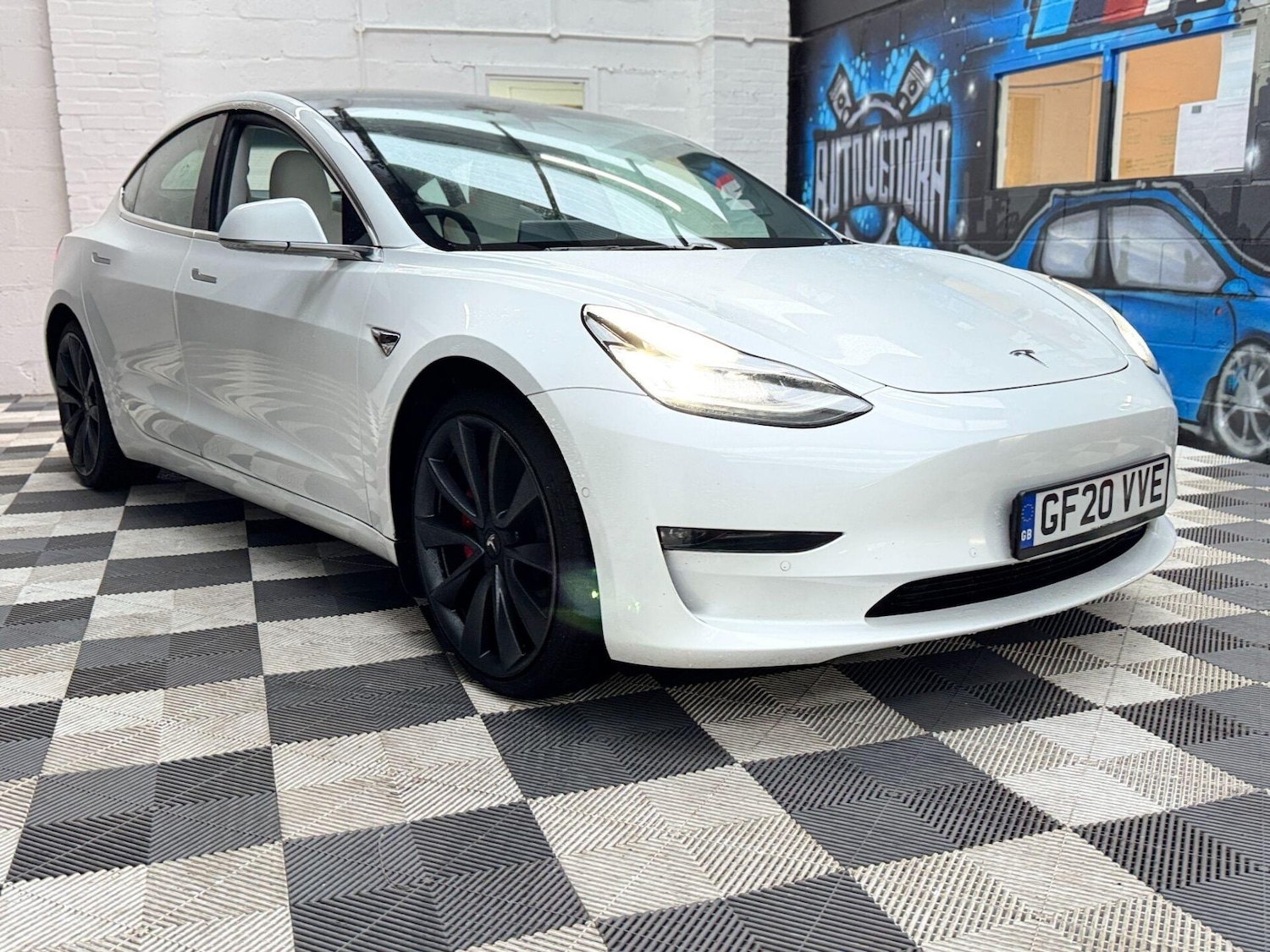 Used Tesla Model 3 2020 for sale - 76535084: Photo 6