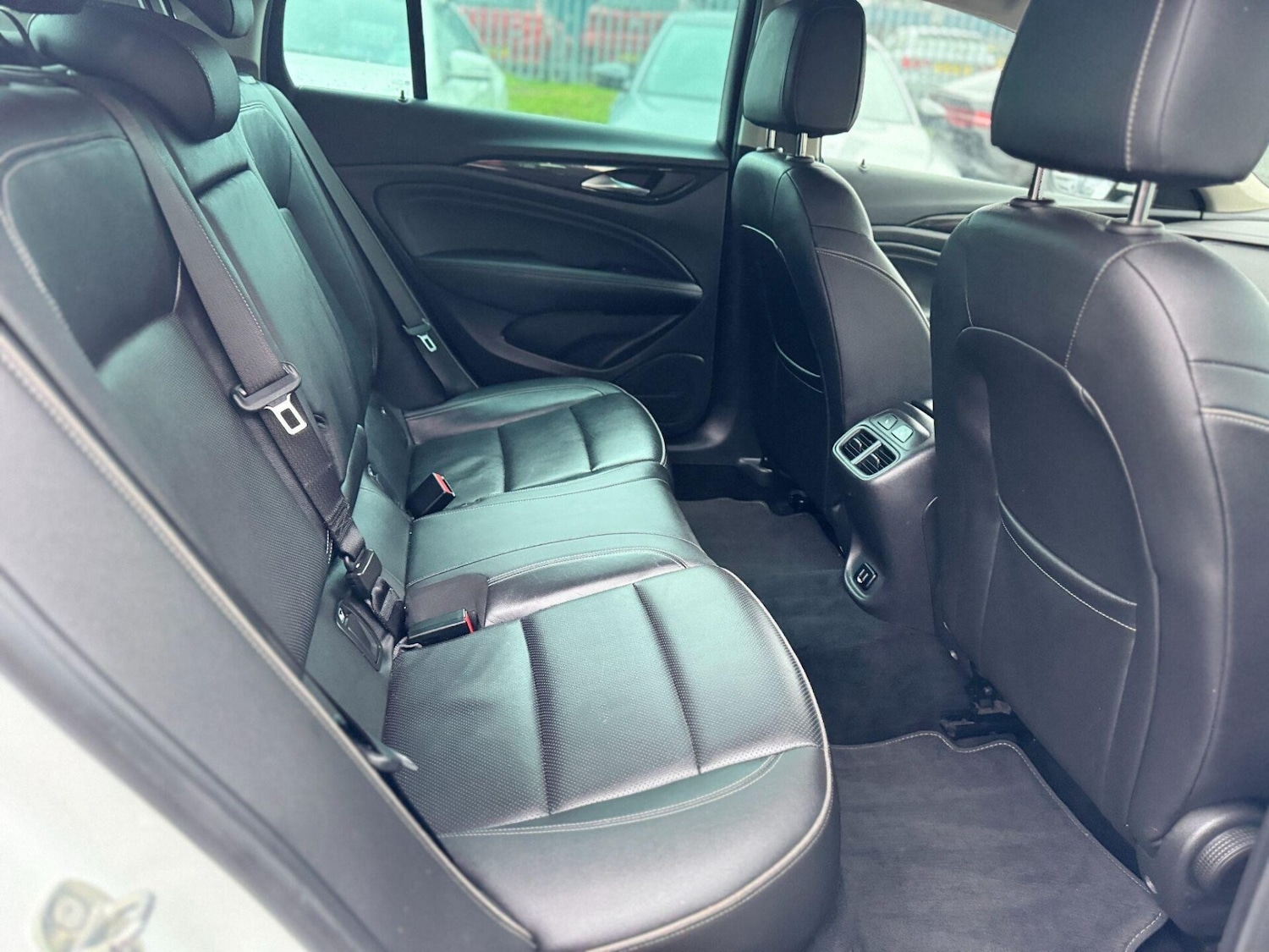 Used Vauxhall Insignia 2017 for sale - 77324630: Photo 35