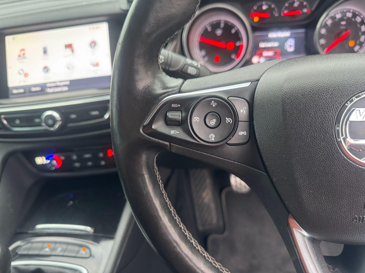 Used Vauxhall Insignia 2017 for sale - 77324630: Photo 38