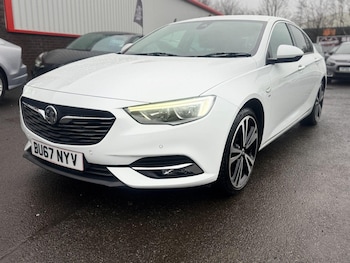 Used Vauxhall Insignia 2017 for sale - 77324630: Photo