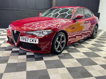 Used Alfa Romeo Giulia 2018 for sale - 75906507: Photo
