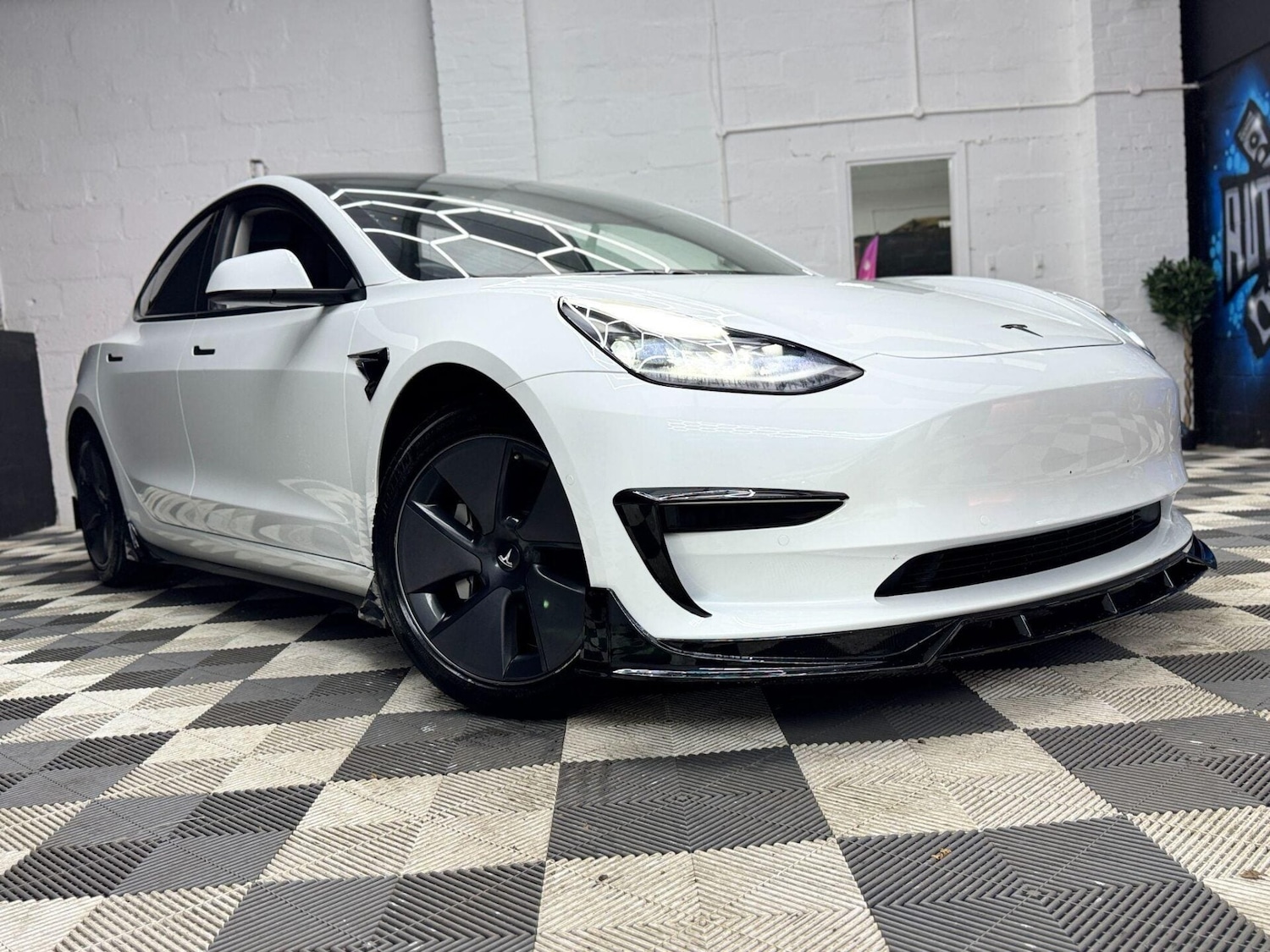 Used Tesla Model 3 2021 for sale - 77006557: Photo 12