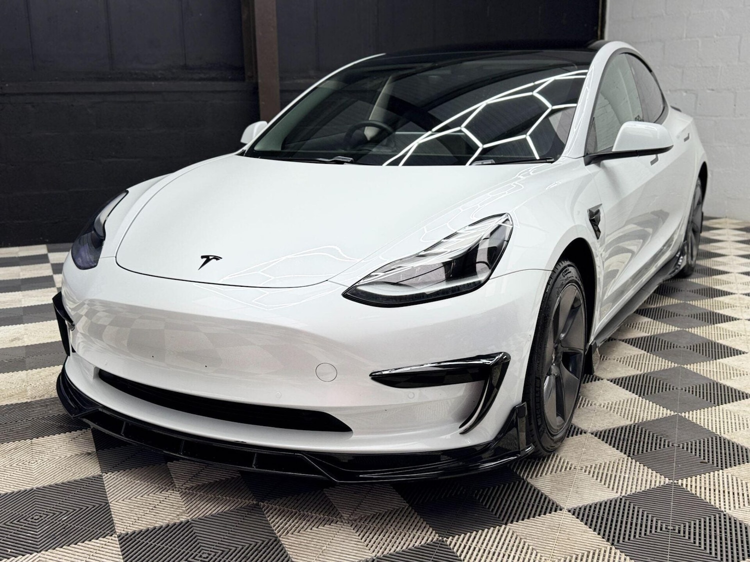 Used Tesla Model 3 2021 for sale - 77006557: Photo 15