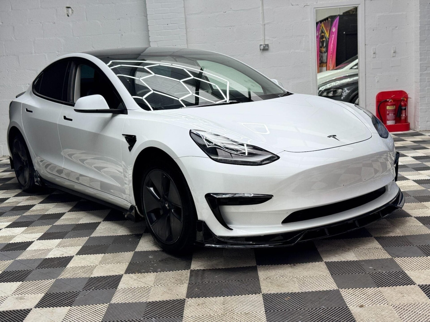 Used Tesla Model 3 2021 for sale - 77006557: Photo 6