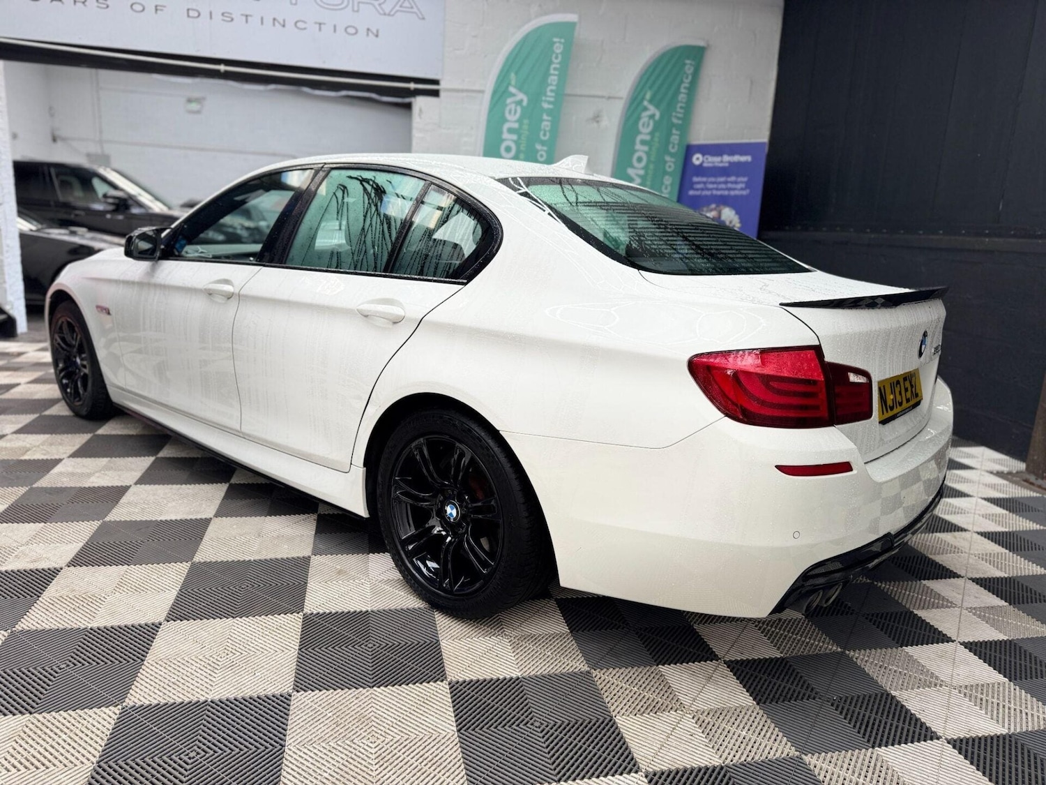 Used BMW 5 Series 2013 for sale - 77312920: Photo 3