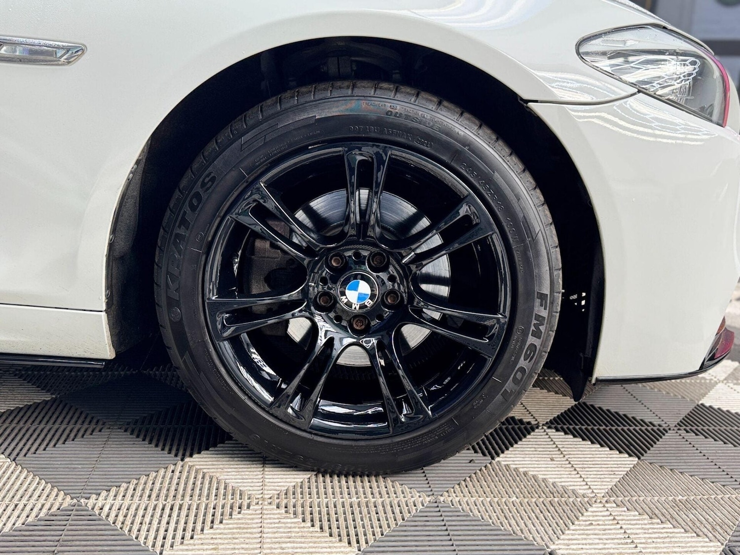 Used BMW 5 Series 2013 for sale - 77312920: Photo 9