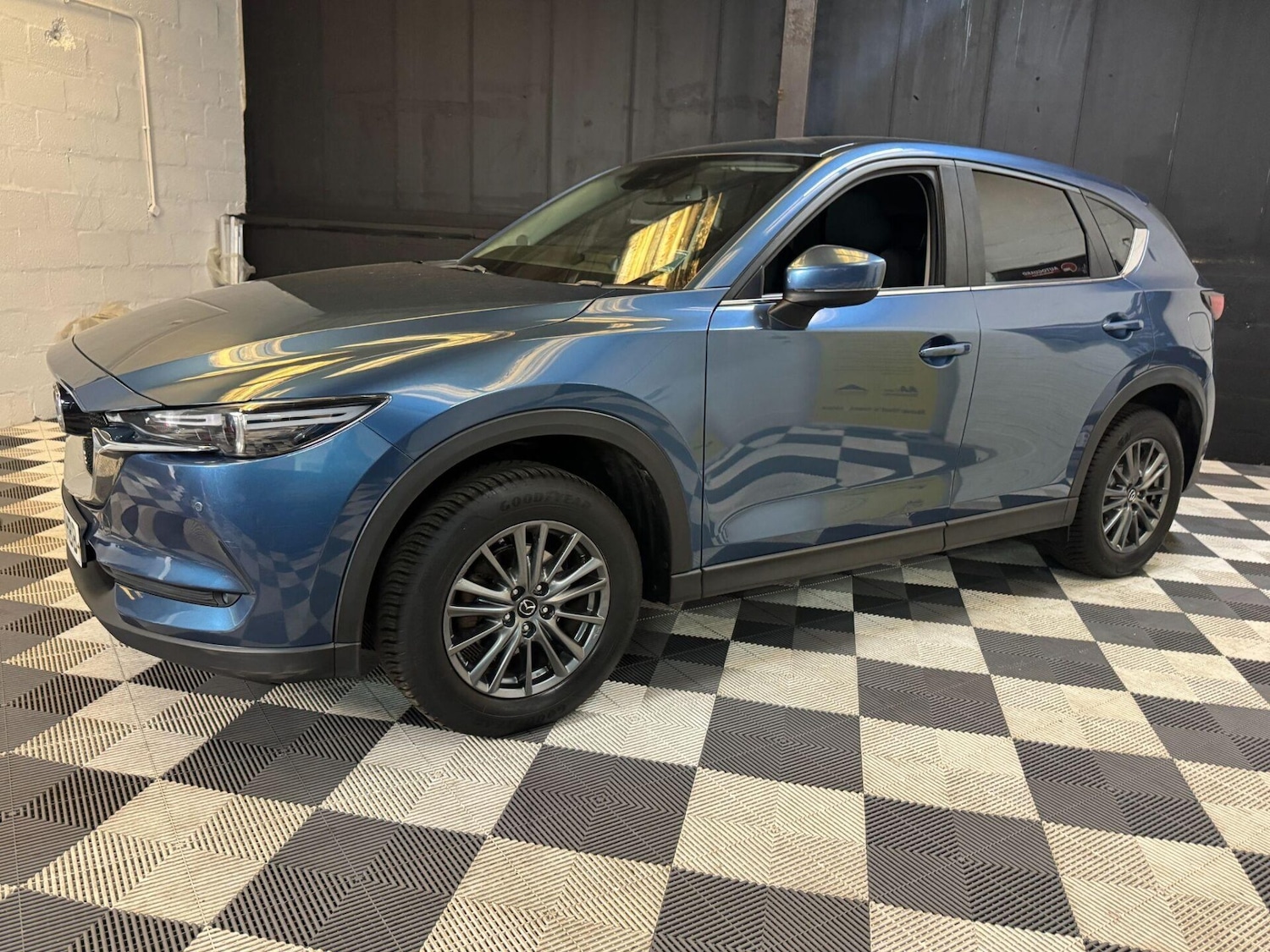 Used Mazda CX-5 2017 for sale - 76115671: Photo 4