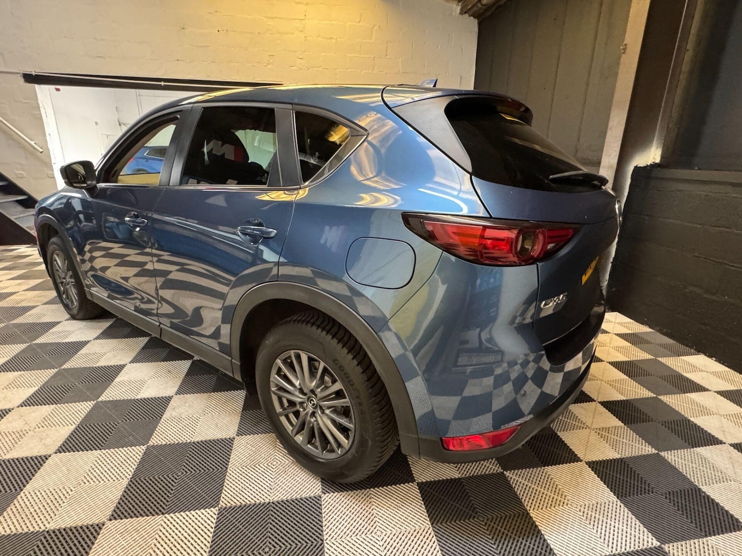 Used Mazda CX-5 2017 for sale - 76115671: Photo 5