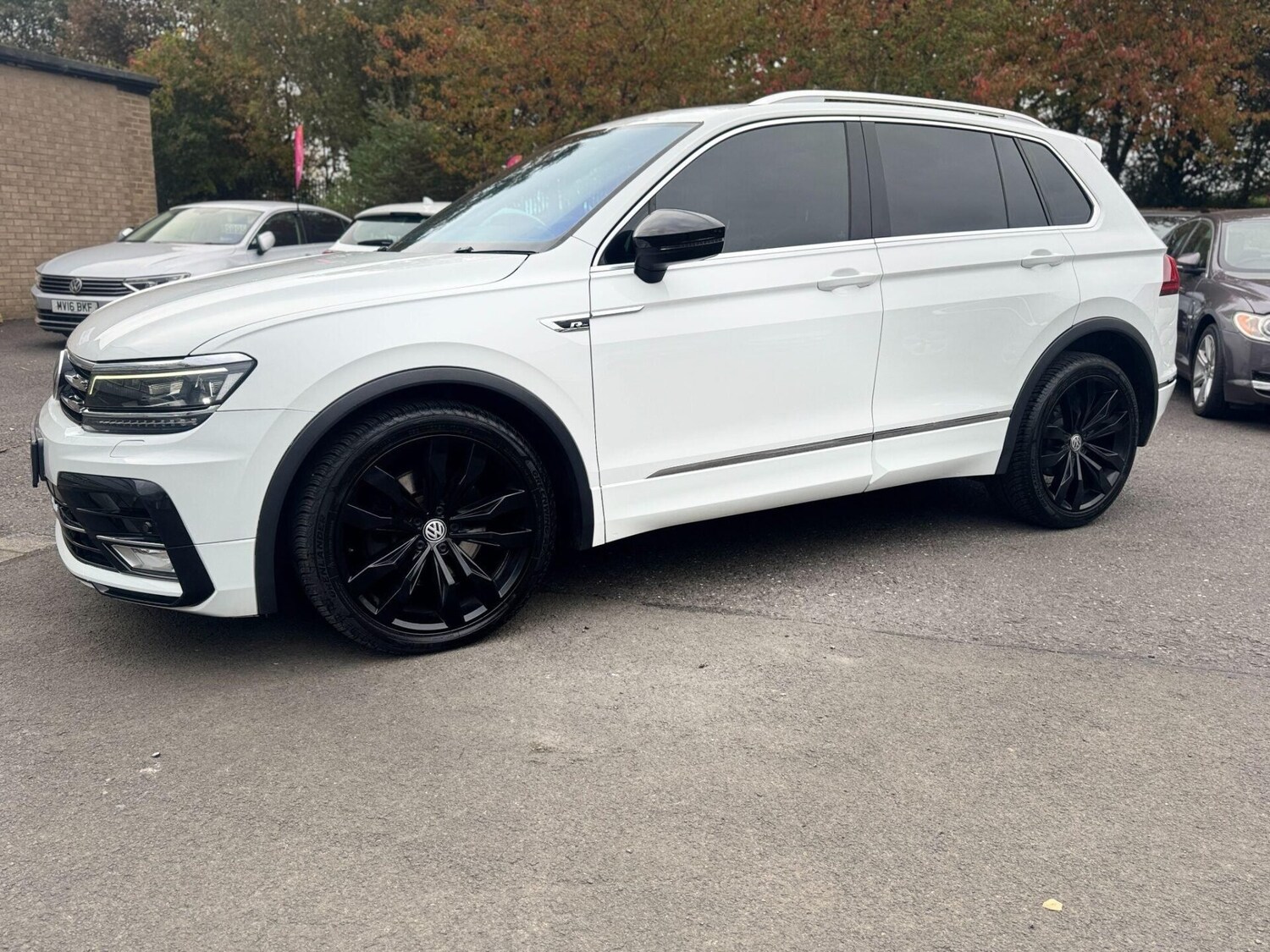 Used Volkswagen Tiguan 2017 for sale - 76304982: Photo 15