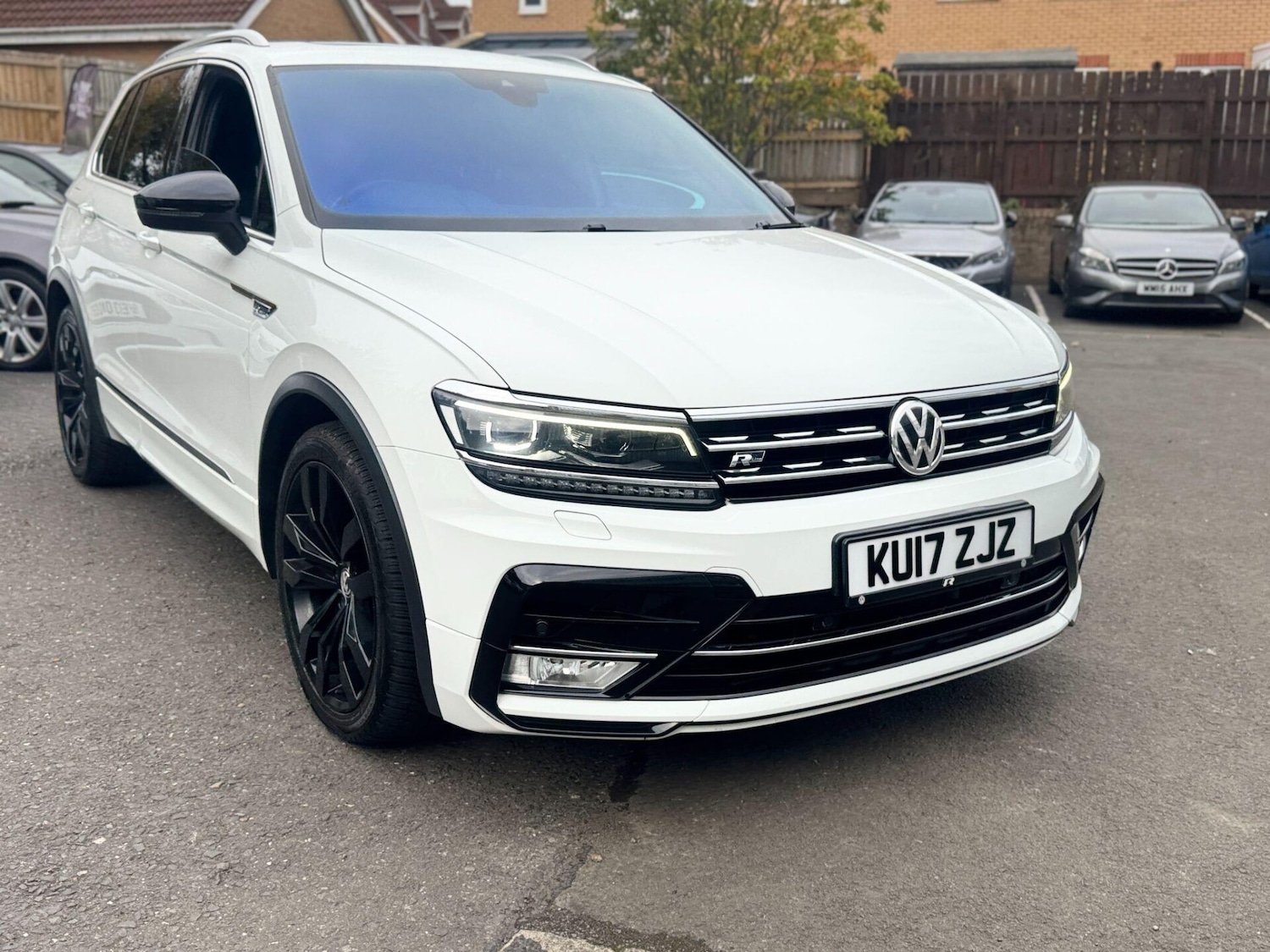 Used Volkswagen Tiguan 2017 for sale - 76304982: Photo 3