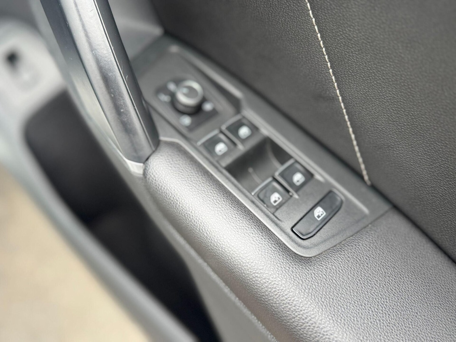 Used Volkswagen Tiguan 2017 for sale - 76304982: Photo 31