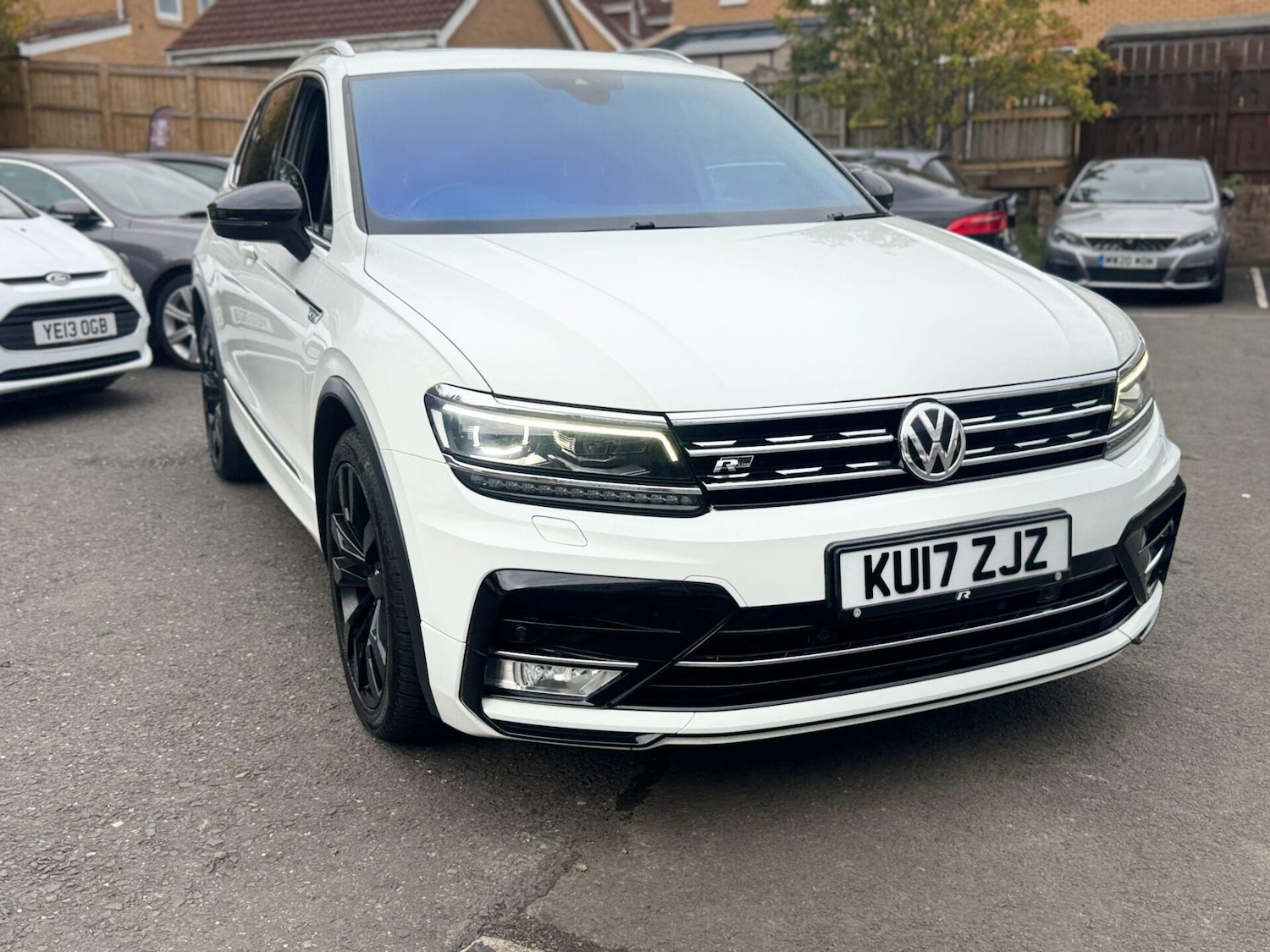 Used Volkswagen Tiguan 2017 for sale - 76304982: Photo 4