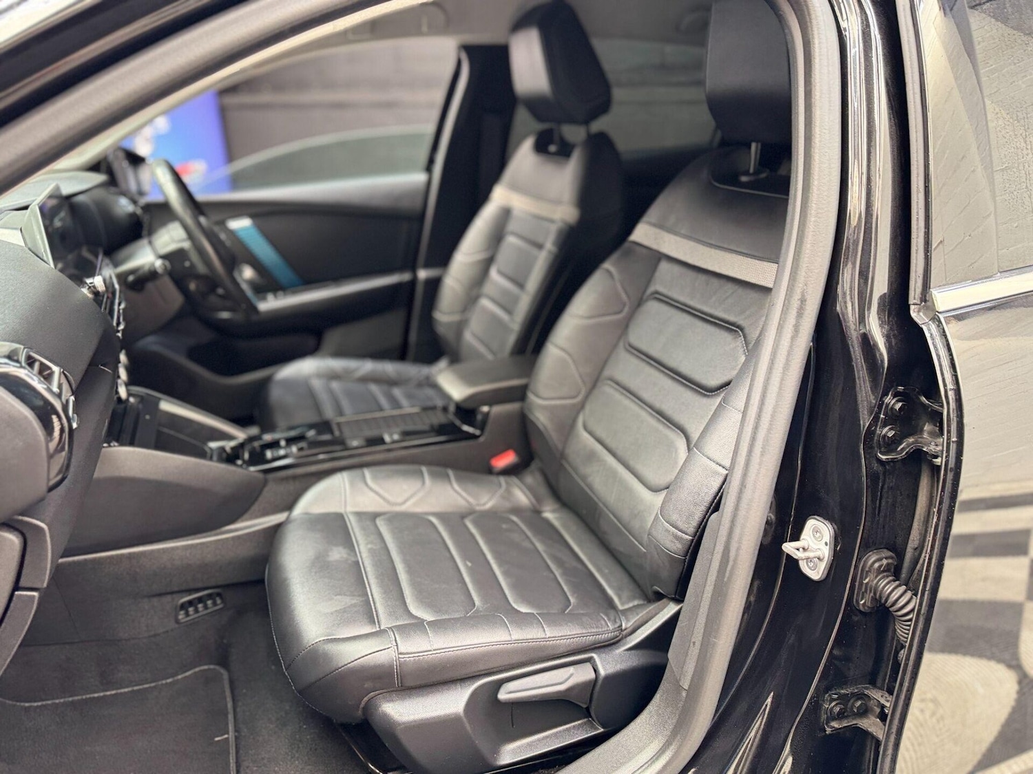 Used Citroen C4 2022 for sale - 76763299: Photo 65