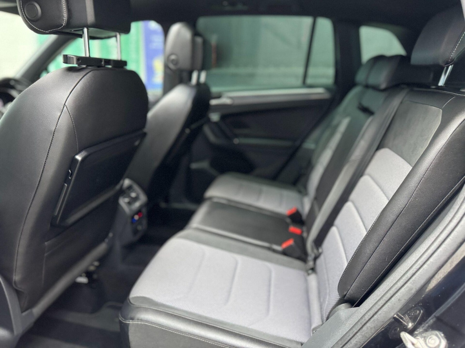 Used Volkswagen Tiguan 2017 for sale - 77355100: Photo 25