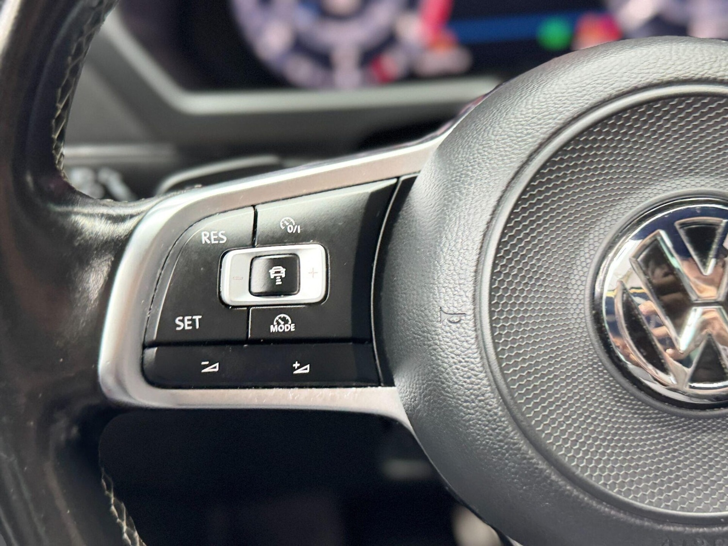 Used Volkswagen Tiguan 2017 for sale - 77355100: Photo 29