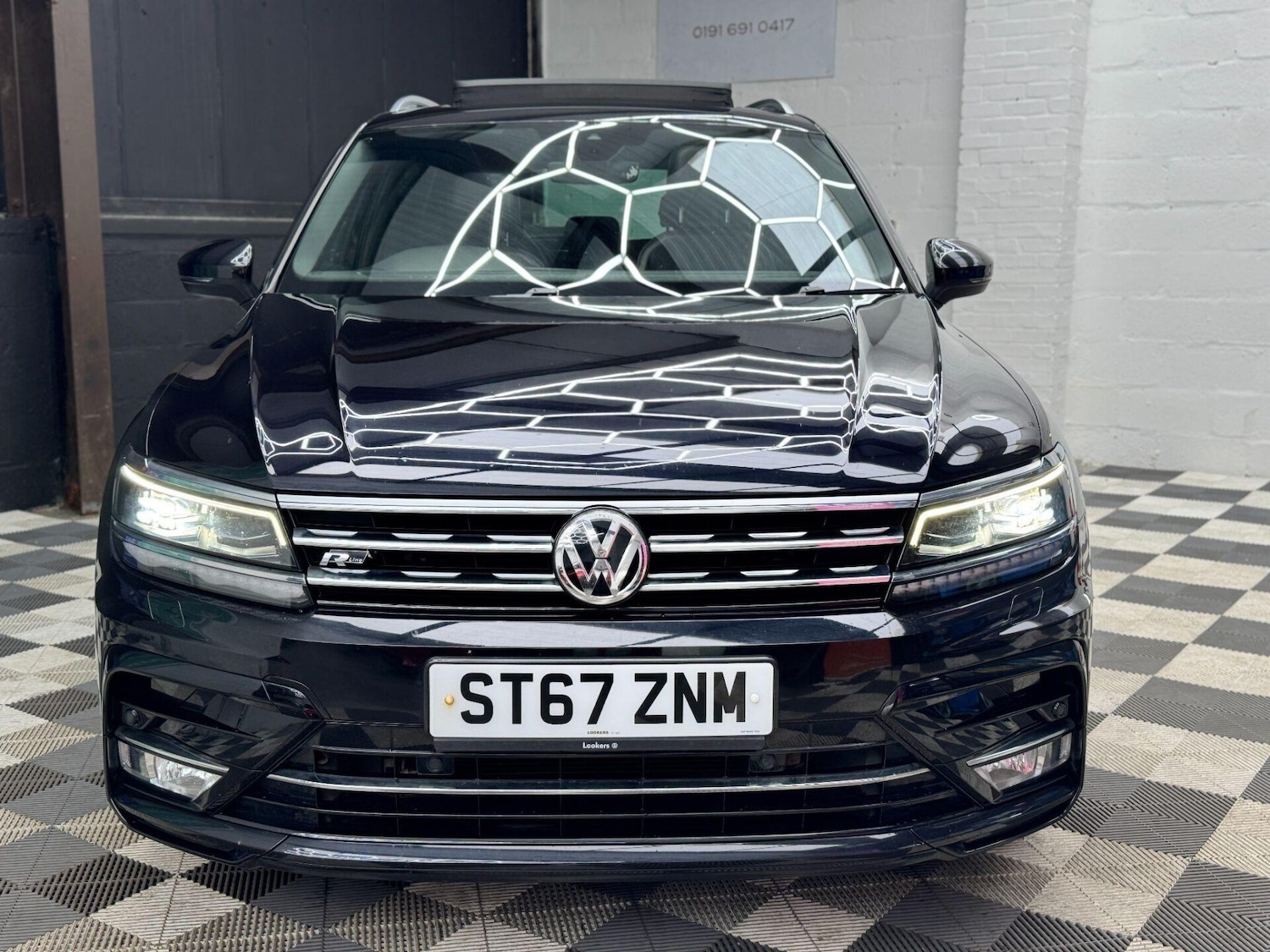 Used Volkswagen Tiguan 2017 for sale - 77355100: Photo 3