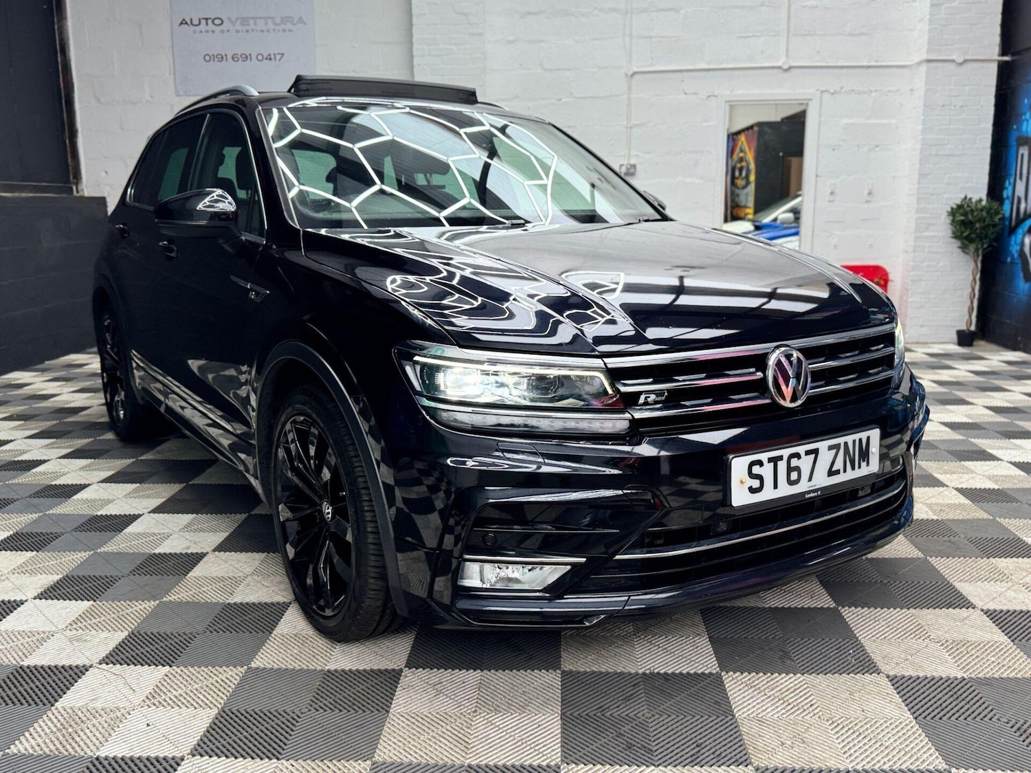 Used Volkswagen Tiguan 2017 for sale - 77355100: Photo 6