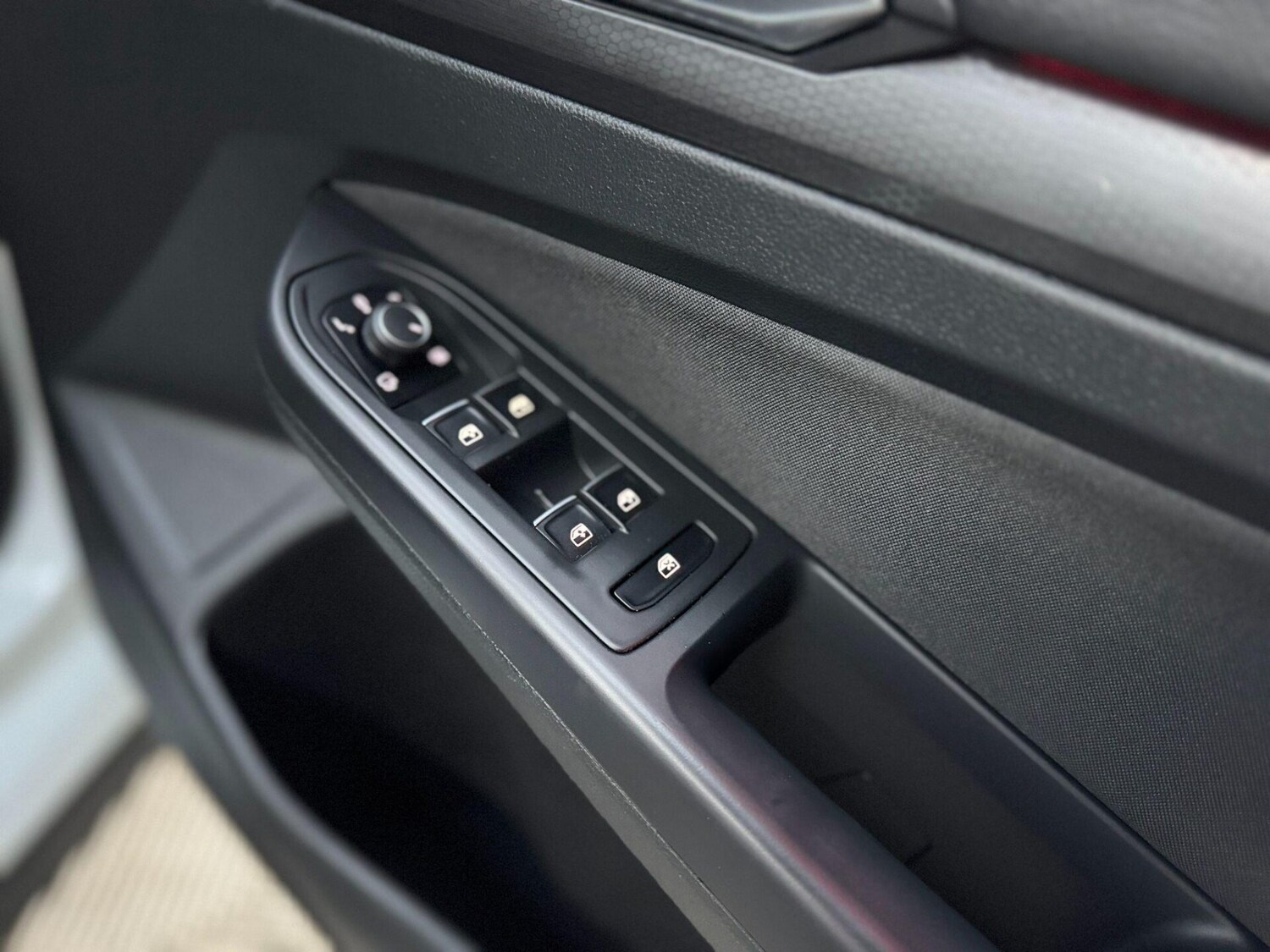 Used Volkswagen Golf 2020 for sale - 76566408: Photo 32