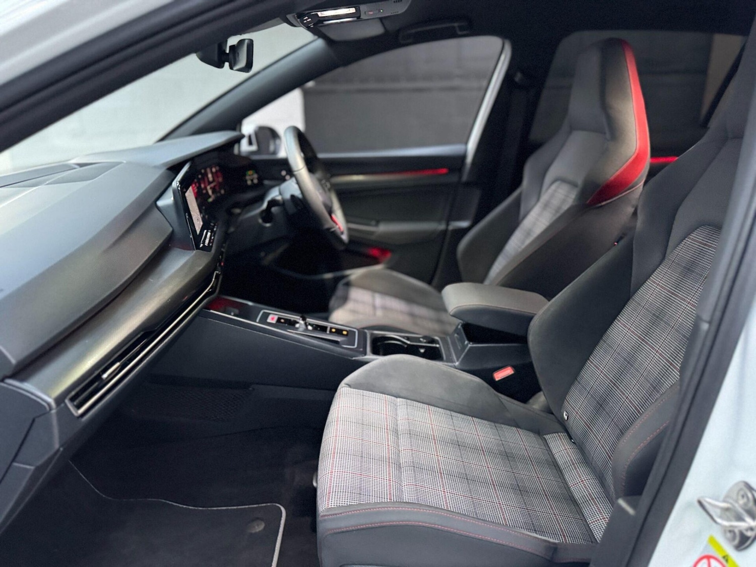 Used Volkswagen Golf 2020 for sale - 76566408: Photo 50