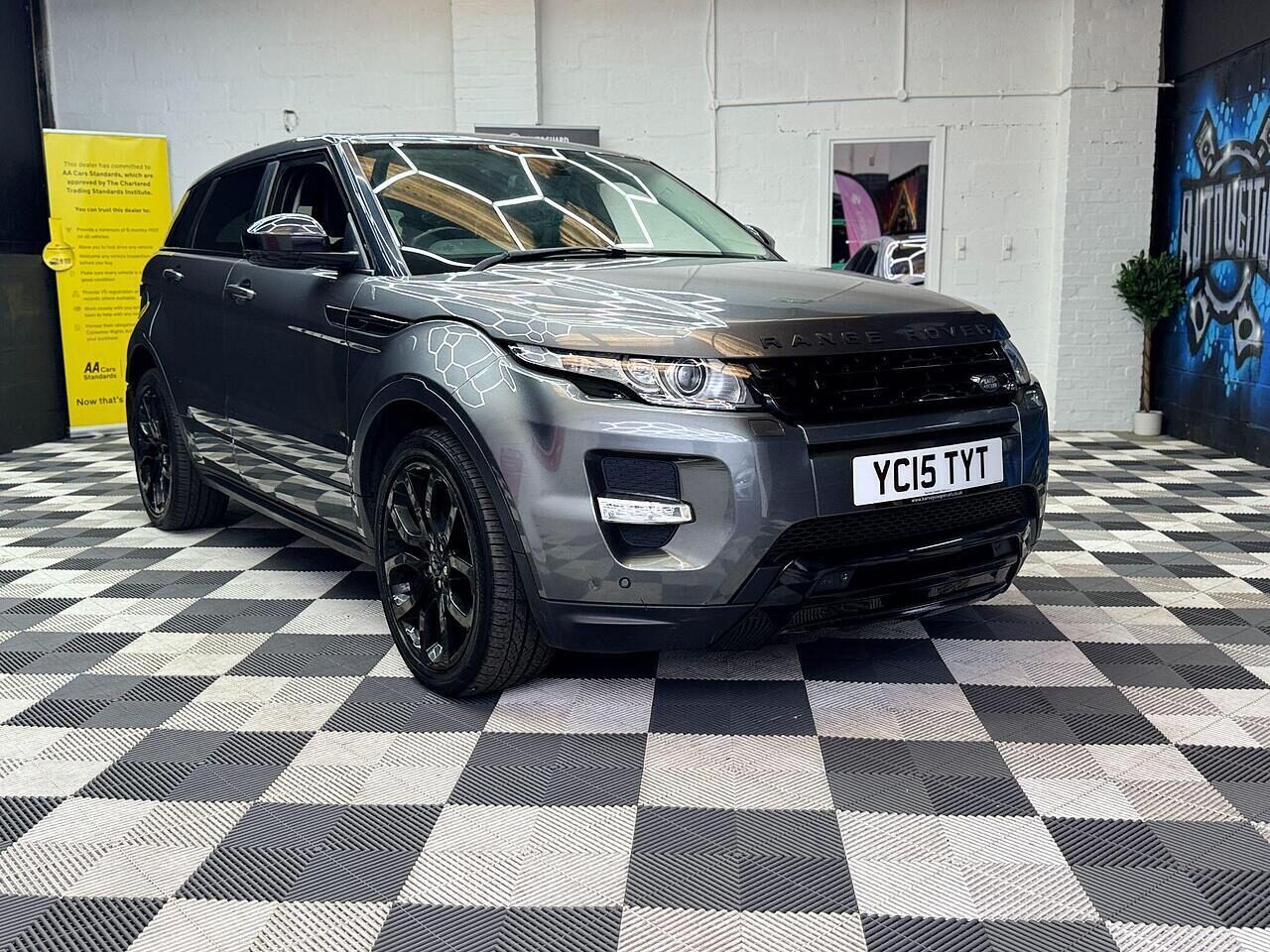 Used Land Rover Range Rover Evoque 2015 for sale - 76101196: Photo 2