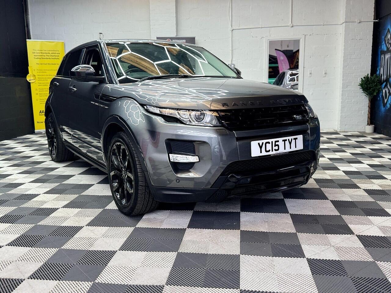 Used Land Rover Range Rover Evoque 2015 for sale - 76101196: Photo 3