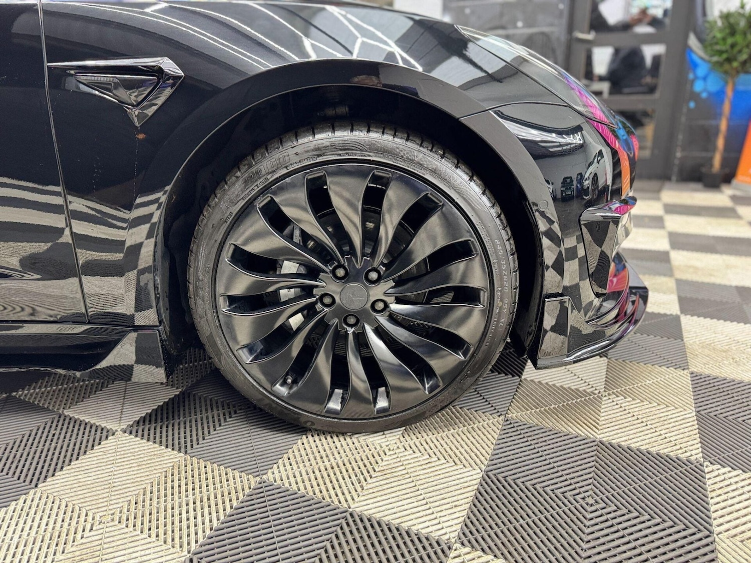 Used Tesla Model 3 2019 for sale - 76809238: Photo 27