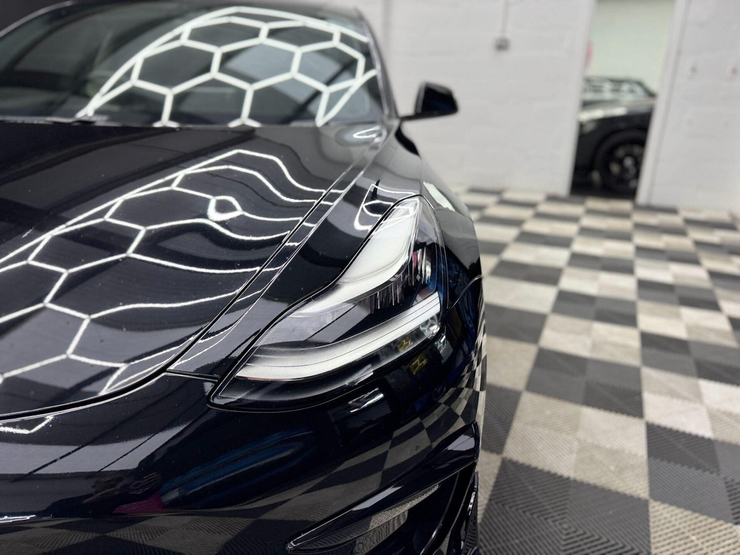 Used Tesla Model 3 2019 for sale - 76809238: Photo 38