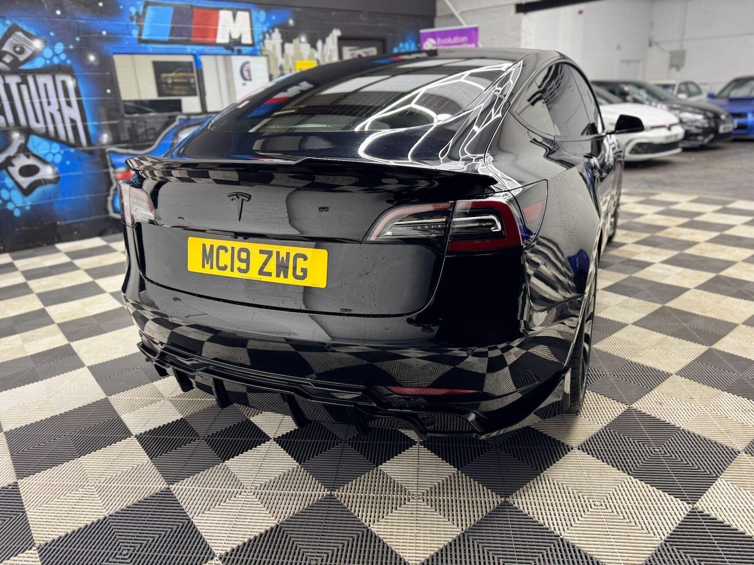 Used Tesla Model 3 2019 for sale - 76809238: Photo 41