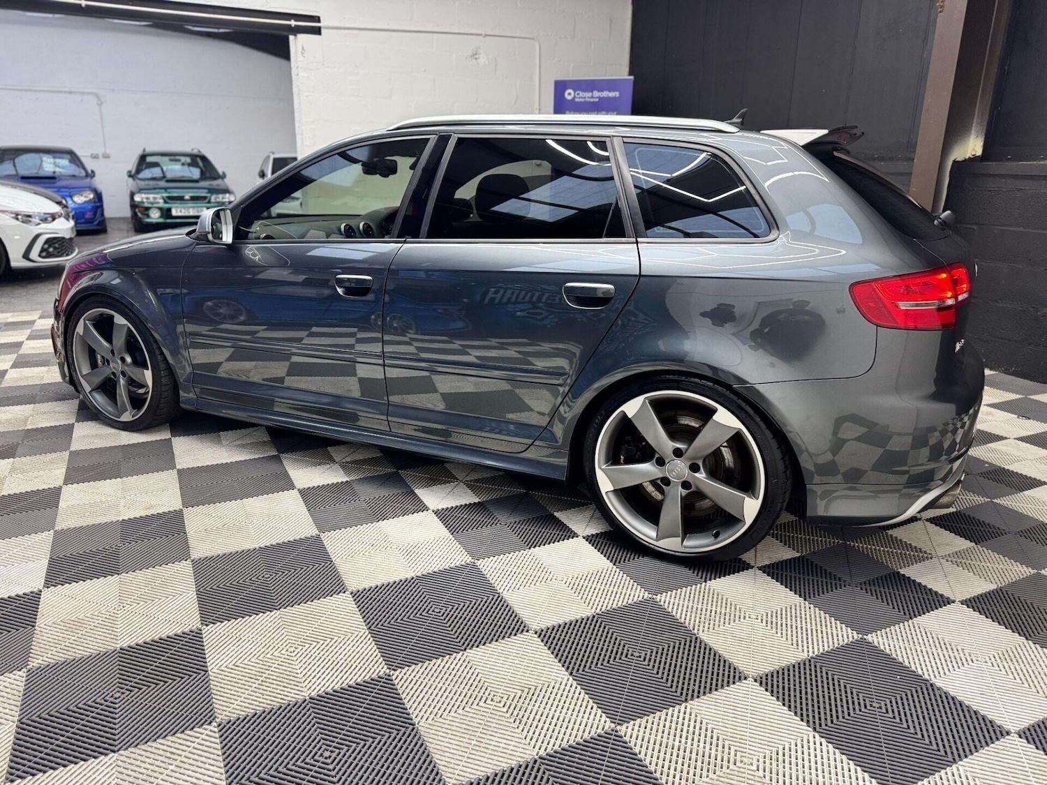Used Audi RS3 2011 for sale - 76819805: Photo 19
