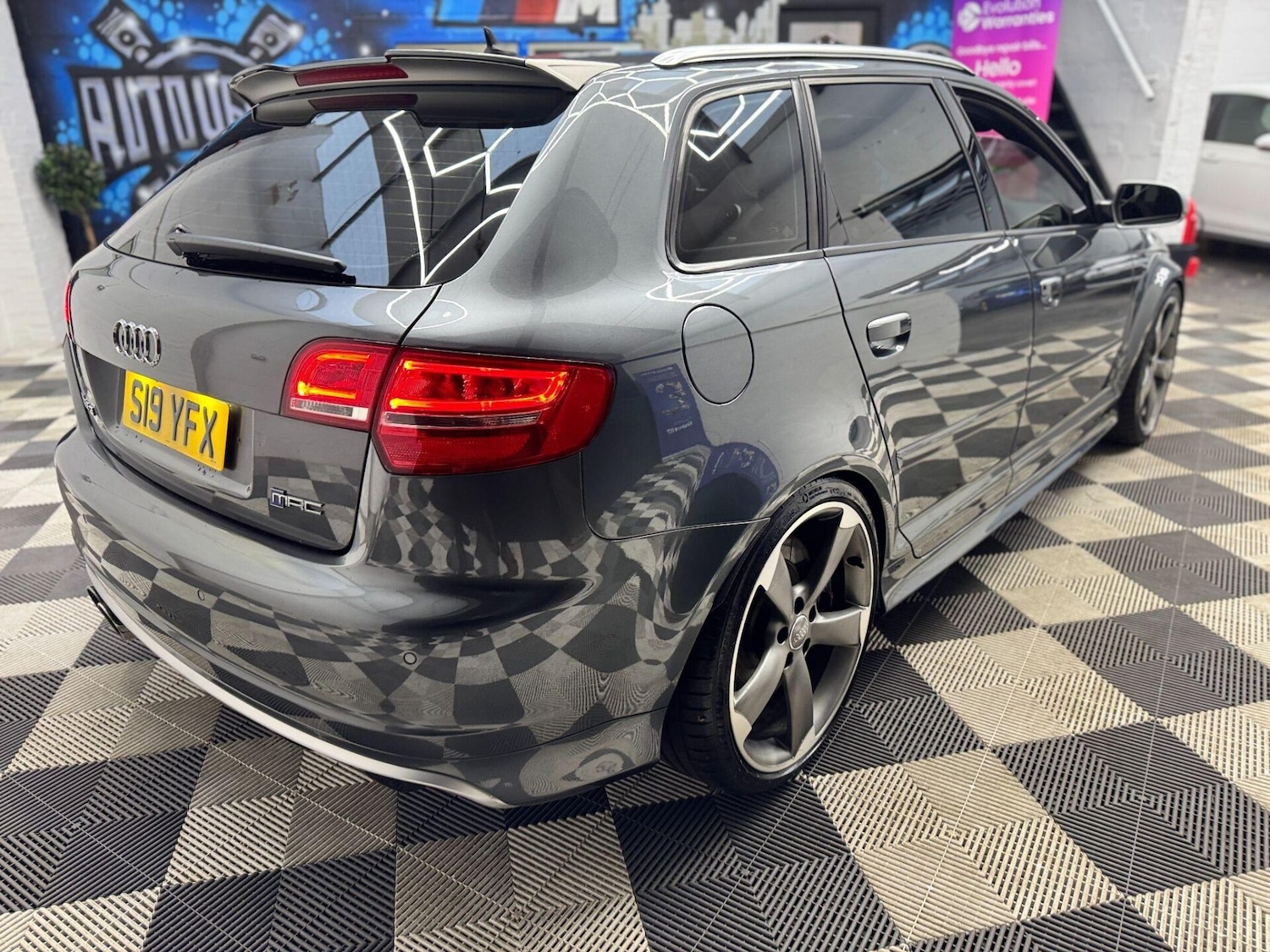 Used Audi RS3 2011 for sale - 76819805: Photo 32