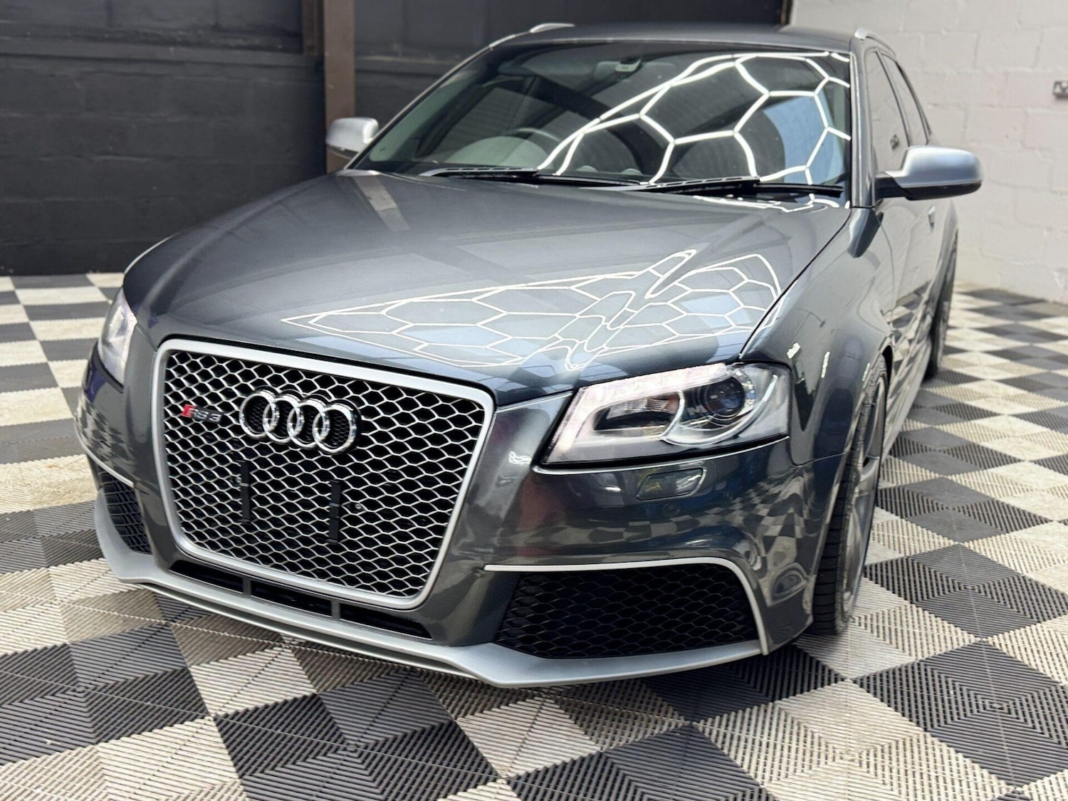 Used Audi RS3 2011 for sale - 76819805: Photo 4