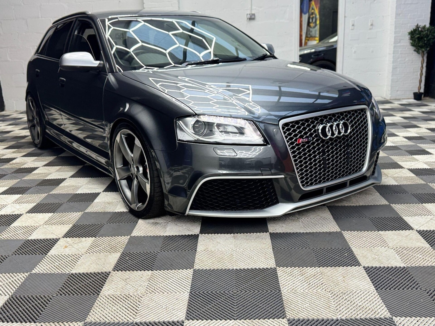 Used Audi RS3 2011 for sale - 76819805: Photo 8