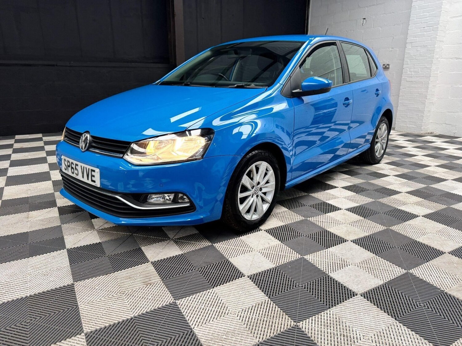 Used Volkswagen Polo 2015 for sale - 76508919: Photo 11