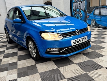 Used Volkswagen Polo 2015 for sale - 76508919: Photo
