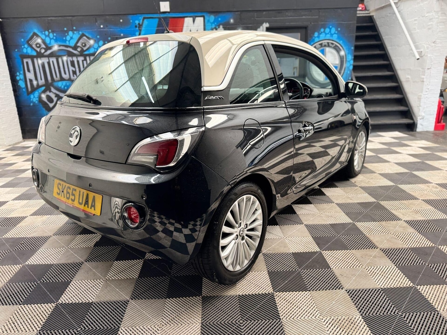 Used Vauxhall ADAM 2015 for sale - 76492284: Photo 32