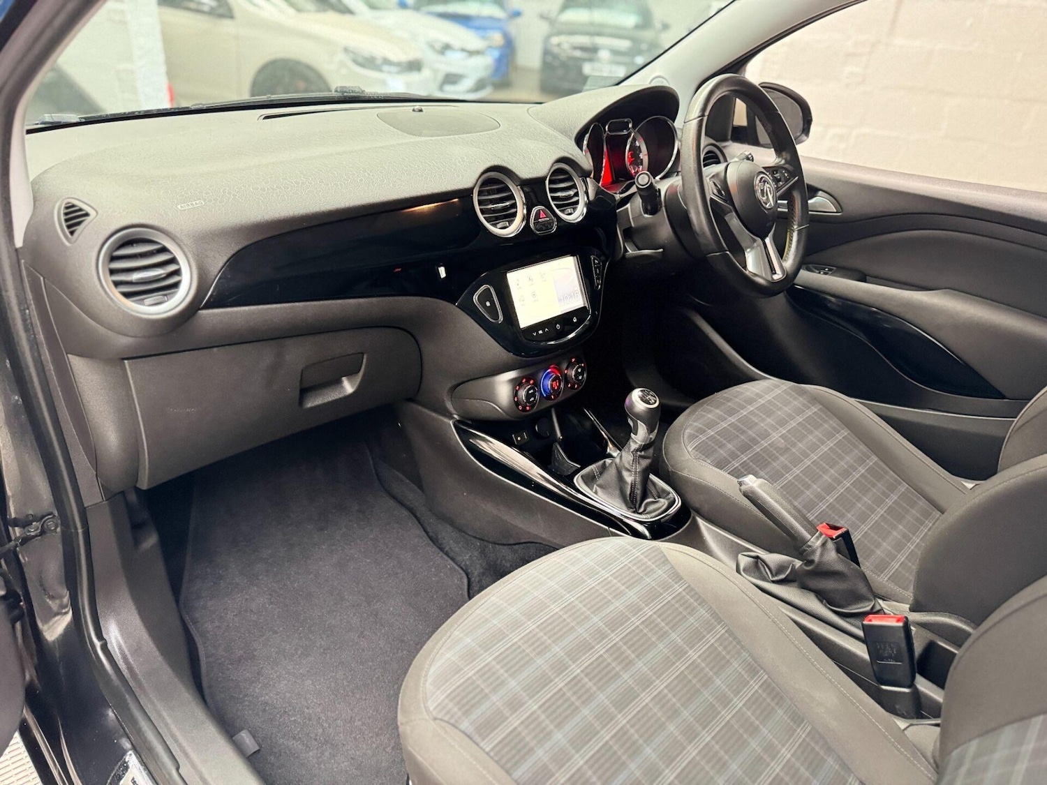 Used Vauxhall ADAM 2015 for sale - 76492284: Photo 34