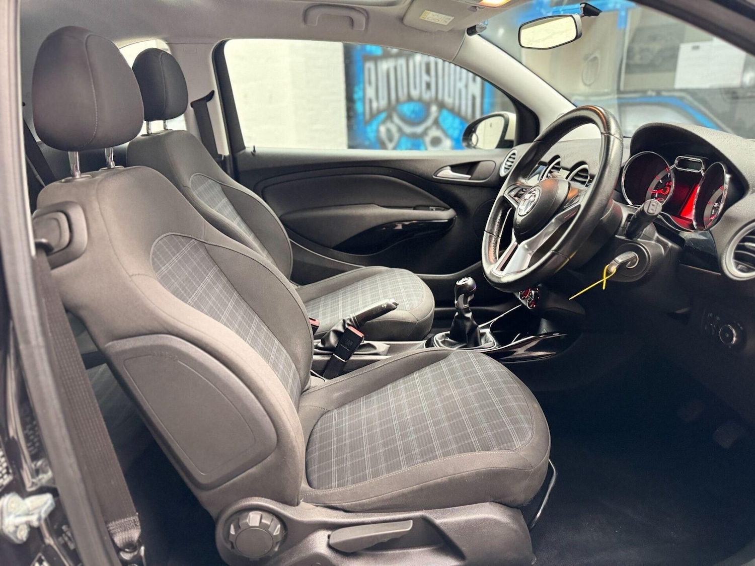 Used Vauxhall ADAM 2015 for sale - 76492284: Photo 35